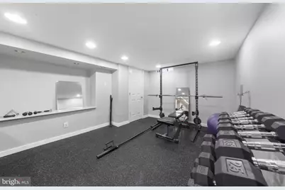 1831 S 10th Street, Philadelphia, PA 19148 - Photo 25