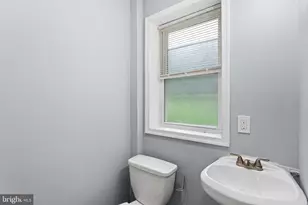 240 E Phil Ellena St, Philadelphia, PA 19119 - Photo 13