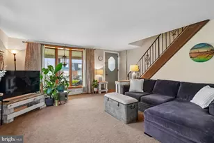 3447 Aubrey Ave, Philadelphia, PA 19114 - Photo 3