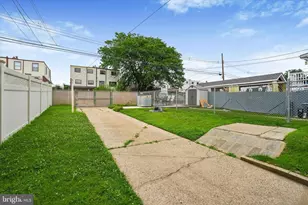 3447 Aubrey Ave, Philadelphia, PA 19114 - Photo 25