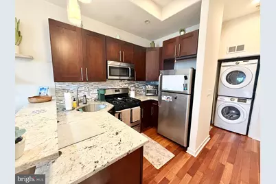 1844 Vineyard Street #2F, Philadelphia, PA 19130 - Photo 3