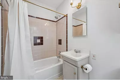 402 Fairmount Avenue, Philadelphia, PA 19123 - Photo 11