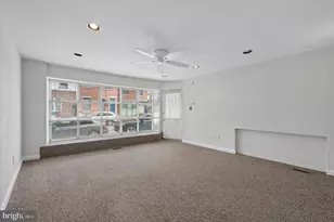 402 Fairmount Ave, Philadelphia, PA 19123 - Photo 3