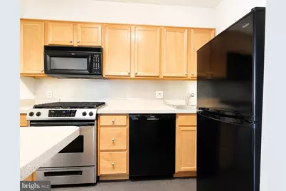604 S Washington Square #2406, Philadelphia, PA 19106 - Photo 7
