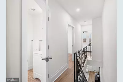 2148 S Garnet Street, Philadelphia, PA 19145 - Photo 15