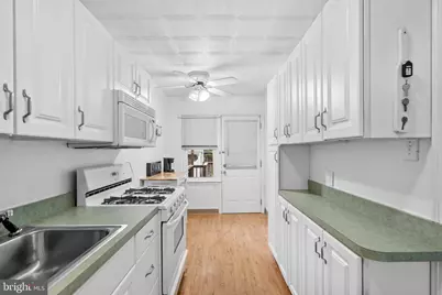 7645 Burholme Avenue, Philadelphia, PA 19111 - Photo 9