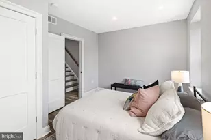 160 Shurs Ln, Philadelphia, PA 19127 - Photo 17