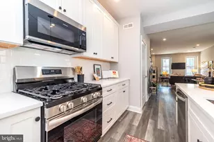 160 Shurs Ln, Philadelphia, PA 19127 - Photo 15