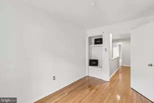 214 N 22nd St, Philadelphia, PA 19103 - Photo 13