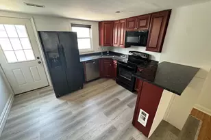 2444 S Fairhill St, Philadelphia, PA 19148 - Photo 9