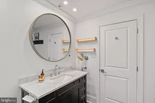 1012 N 5th St, Philadelphia, PA 19123 - Photo 45