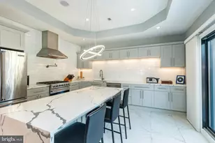 1526 S 10th St, Philadelphia, PA 19147 - Photo 15