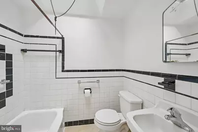 7343 Woodcrest Avenue, Philadelphia, PA 19151 - Photo 15