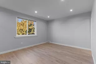 3586 Dows Rd, Philadelphia, PA 19154 - Photo 17