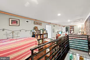807 S 49th St, Philadelphia, PA 19143 - Photo 13