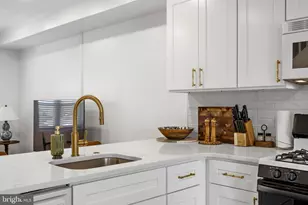 2320 Manning St, Philadelphia, PA 19103 - Photo 11