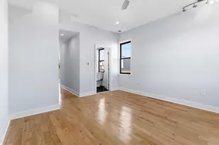 2100 Cross St, Philadelphia, PA 19146 - Photo 15