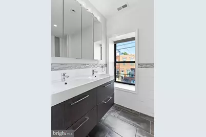 2100 Cross Street, Philadelphia, PA 19146 - Photo 27