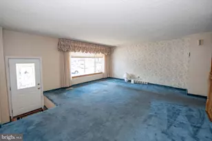 3726 Westhampton Dr, Philadelphia, PA 19154 - Photo 7