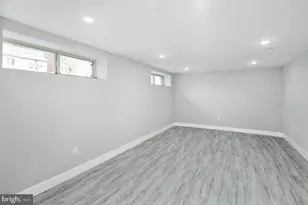 2348 Mountain St, Philadelphia, PA 19145 - Photo 15