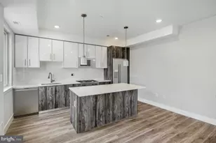 2348 Mountain St, Philadelphia, PA 19145 - Photo 3