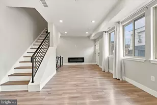 2348 Mountain St, Philadelphia, PA 19145 - Photo 5
