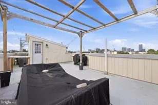 2348 Mountain St, Philadelphia, PA 19145 - Photo 23