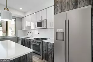 2348 Mountain St, Philadelphia, PA 19145 - Photo 5