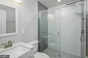 2348 Mountain St, Philadelphia, PA 19145 - Photo 13