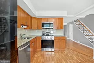2867 Angus Rd, Philadelphia, PA 19114 - Photo 7