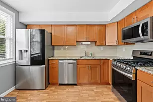 2867 Angus Rd, Philadelphia, PA 19114 - Photo 5