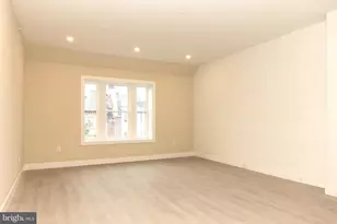 223 S 44th St, Philadelphia, PA 19104 - Photo 9