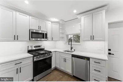 2165 E Firth Street, Philadelphia, PA 19125 - Photo 7