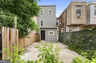 2165 E Firth St, Philadelphia, PA 19125 - Photo 25