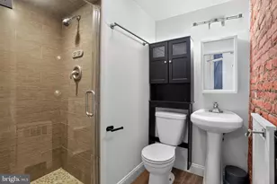 2008 Spruce St, Philadelphia, PA 19103 - Photo 15
