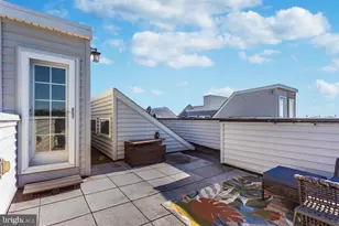 2312 E Sergeant St, Philadelphia, PA 19125 - Photo 29