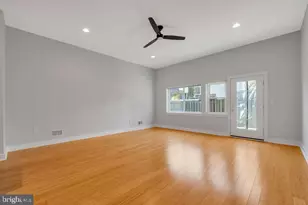 2312 E Sergeant St, Philadelphia, PA 19125 - Photo 7