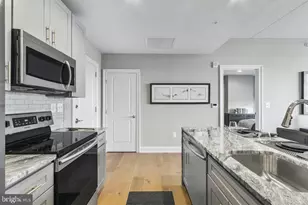 30 N 23rd St, Philadelphia, PA 19103 - Photo 13
