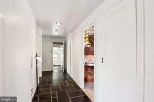 605 Arbutus St, Philadelphia, PA 19119 - Photo 33