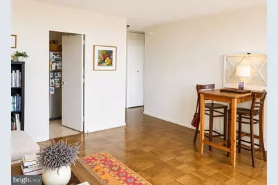 210 Locust Street #10CW, Philadelphia, PA 19106 - Photo 3