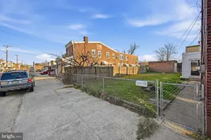 2051 Margaret St, Philadelphia, PA 19124 - Photo 29
