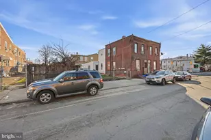 2051 Margaret St, Philadelphia, PA 19124 - Photo 27
