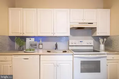1736 Pine Street #2, Philadelphia, PA 19103 - Photo 3