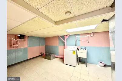 9219 Outlook Avenue, Philadelphia, PA 19114 - Photo 39