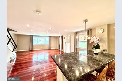 9219 Outlook Avenue, Philadelphia, PA 19114 - Photo 7