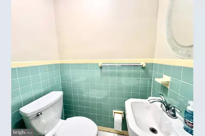 9219 Outlook Avenue, Philadelphia, PA 19114 - Photo 13