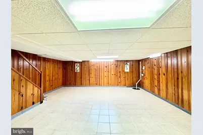 9219 Outlook Avenue, Philadelphia, PA 19114 - Photo 37