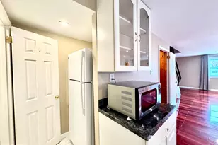 9219 Outlook Ave, Philadelphia, PA 19114 - Photo 11