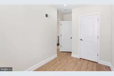 1424 S Napa Street, Philadelphia, PA 19146 - Photo 9