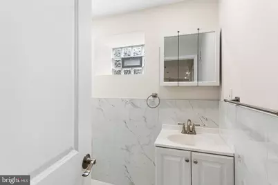 1424 S Napa Street, Philadelphia, PA 19146 - Photo 23